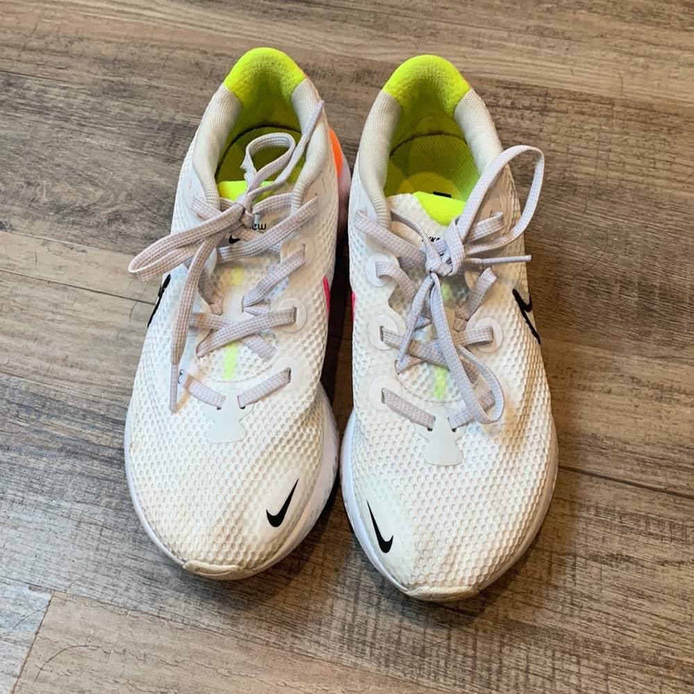 Nike Renew Shoe